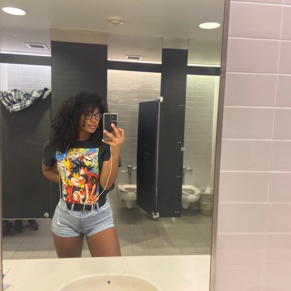 Meet your Posher, Gyrelis - Picture 1 of 1